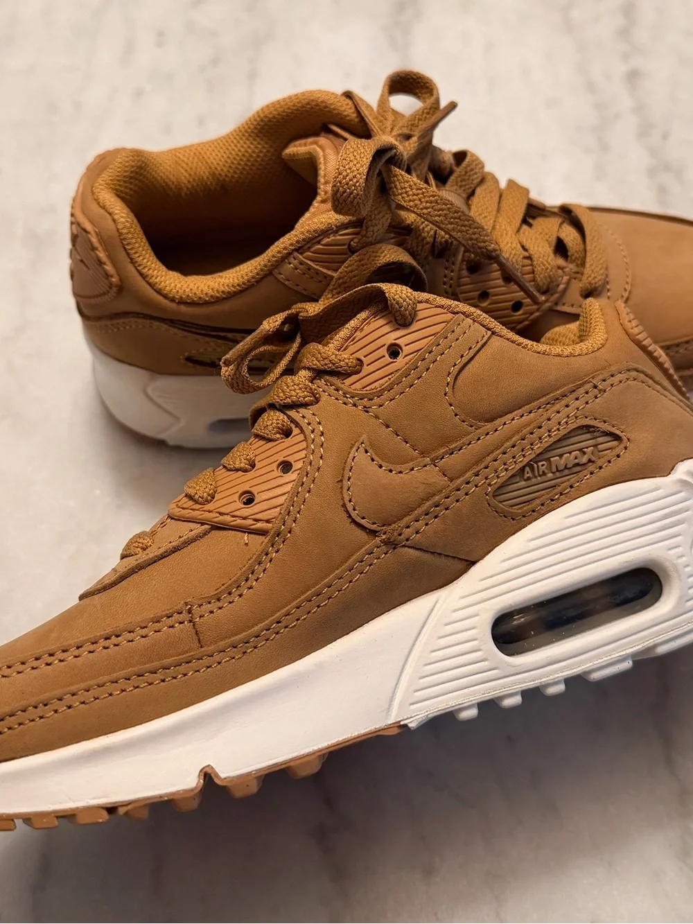 2024 Nike Air Max 90 GS Size 1.5Y – Flax/Sail/Flax – Brand New No Box